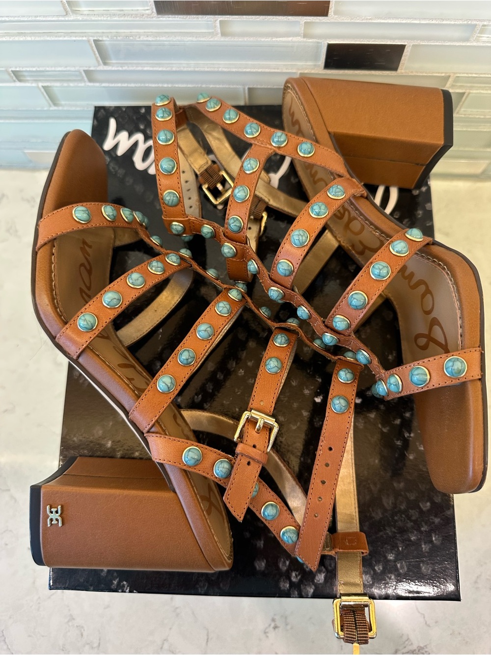 Women’s Size 8 Sam Edelman Tan Leather Block Heel Sandals w/Turquoise Studs